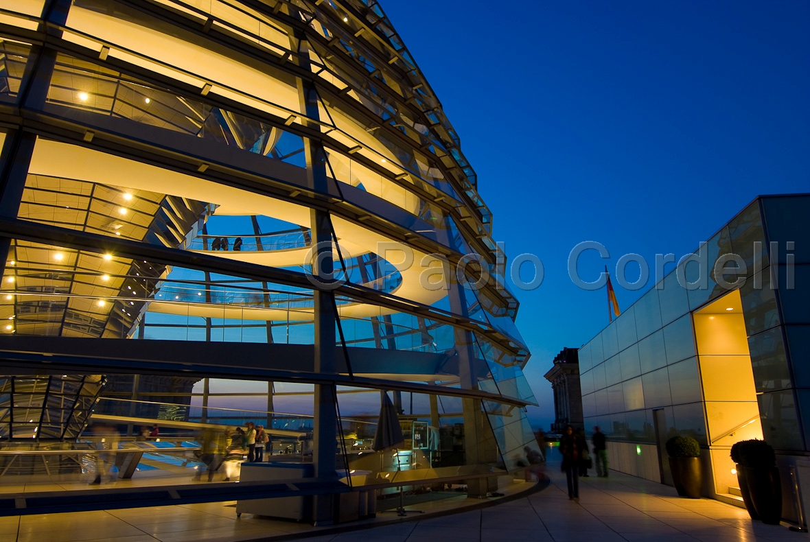 Reichstag glass dome, Berlin, Germany
 (cod:Berlin 35)